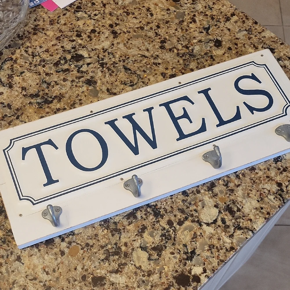 Towels Wall Hook Rack - White and Navy Home Wall Decor NEW